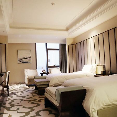 Royal Seaside Hotel And Hot Springs 廈門市 エクステリア 写真